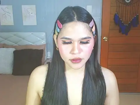 alianabrooks online show from February 15, 5:26 am