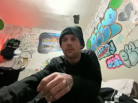 gothboiplzty online show from February 13, 6:20 am