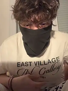 leoooooo88888 online show from March 9, 11:09 pm