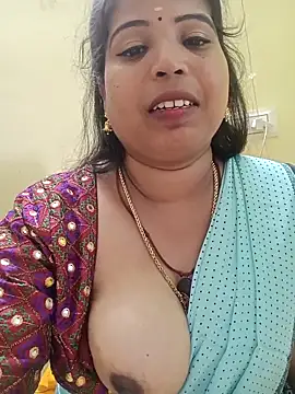 Snapshot of Madhusri_Tamil_Telugu chatting on February 11, 5:56 am Madhusri Tamil Telugu online show from February 11, 5:56 am