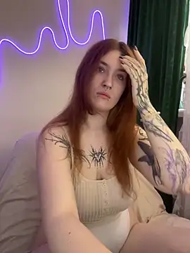 Snapshot of _HESOYAM chatting on February 20, 12:27 pm HESOYAM online show from February 20, 12:27 pm