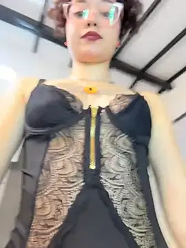 luci butterfly online show from February 23, 7:22 pm