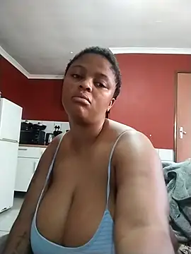 PrettyLisa26 online show from June 23, 7:50 am