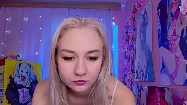 Audrey Kiss online show from February 1, 6:56 am