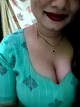 PARI51 online show from May 10, 7:52 pm
