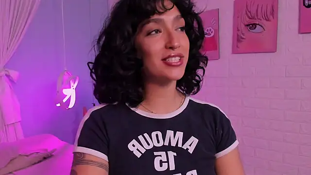 Cleo Foxx online show from July 28, 11:39 am