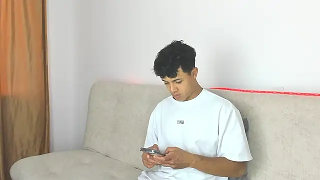  Alex Colton online show from March 9, 10:14 pm