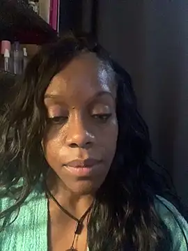 NatalieGainer goodies online show from May 3, 12:22 pm