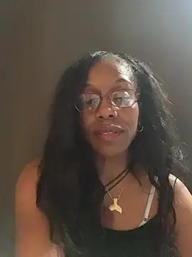Snapshot of NatalieGainer_goodies chatting on May 21, 3:02 am NatalieGainer goodies online show from May 21, 3:02 am