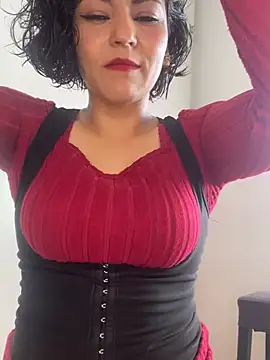 eva luz online show from June 11, 7:06 am