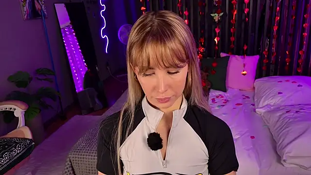 plugmyHDMI online show from February 9, 7:07 pm