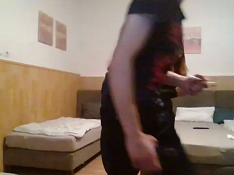 editke online show from March 21, 8:12 pm