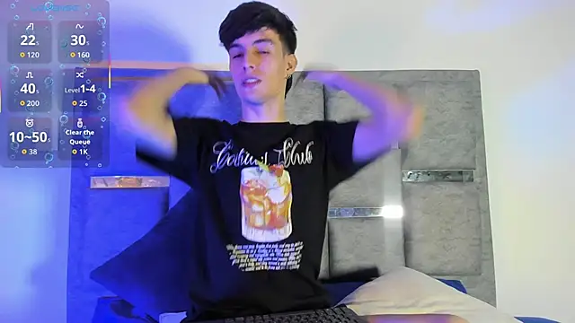 axxxel twink online show from May 3, 2:28 am