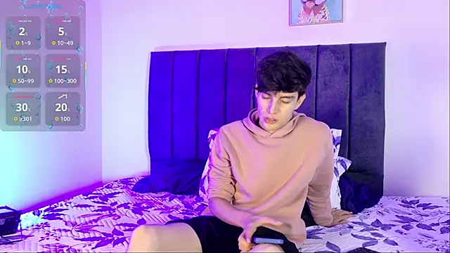 axxxel twink online show from June 7, 2:48 am