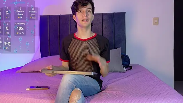 axxxel twink online show from July 5, 2:07 am