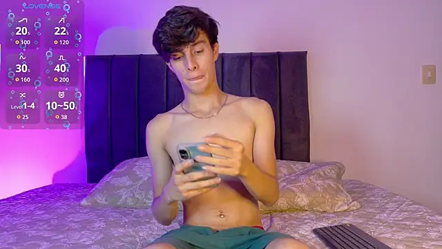 axxxel twink online show from July 28, 3:02 am