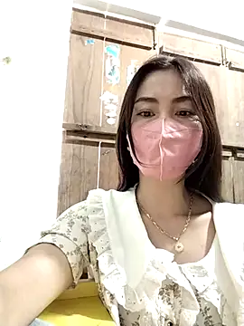 Snapshot of Baby-sexytits2026 chatting on March 8, 2:04 am Baby-sexytits2026 online show from March 8, 2:04 am