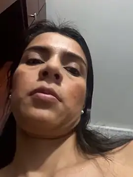 Snapshot of EvaMiranda chatting on May 10, 3:12 am EvaMiranda online show from May 10, 3:12 am