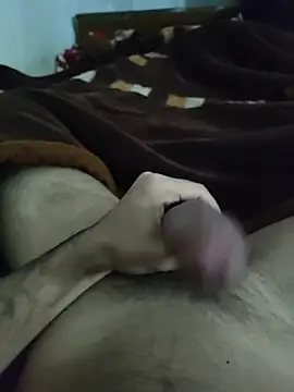 amirMohamed58 online show from February 12, 11:22 pm