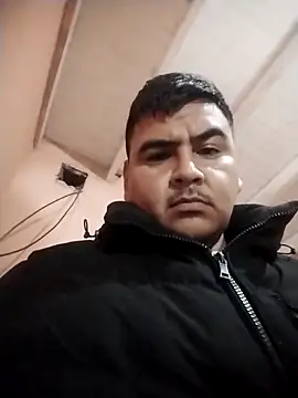 Snapshot of Sergiowooo chatting on April 28, 2:27 am Sergiowooo online show from April 28, 2:27 am