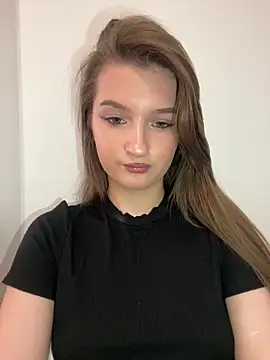 Snapshot of Green_eyes_lady chatting on May 8, 1:49 pm Green eyes lady online show from May 8, 1:49 pm