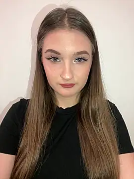 Snapshot of Green_eyes_lady chatting on July 10, 5:37 pm Green eyes lady online show from July 10, 5:37 pm