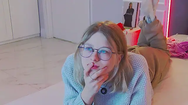 Ivy Allen online show from February 5, 4:44 pm