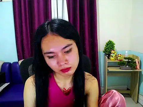 devine goddess online show from April 19, 6:10 pm