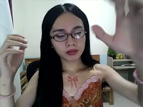 devine goddess online show from July 21, 5:26 pm