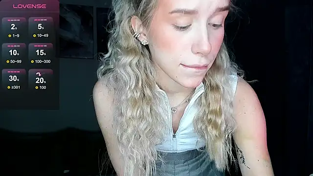 Elysia kiss online show from March 10, 2:05 am