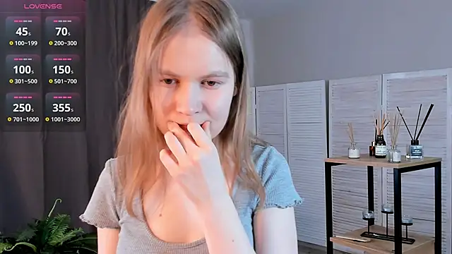 CleliaRostek online show from March 11, 7:58 am