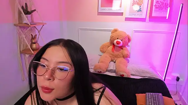 Dafne Grace online show from February 7, 11:03 am