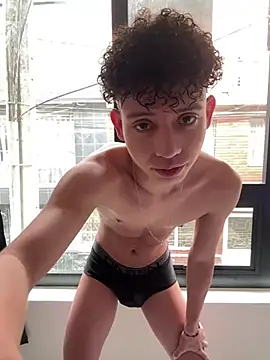 yoursexyjose online show from January 31, 7:11 pm