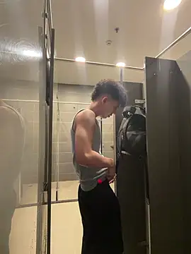 yoursexyjose online show from June 16, 9:06 pm