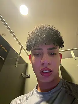 yoursexyjose online show from July 30, 9:03 pm
