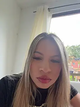 Mia Rosee1 online show from August 1, 9:14 pm