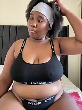 MeekyCurvyAss online show from March 10, 2:55 pm