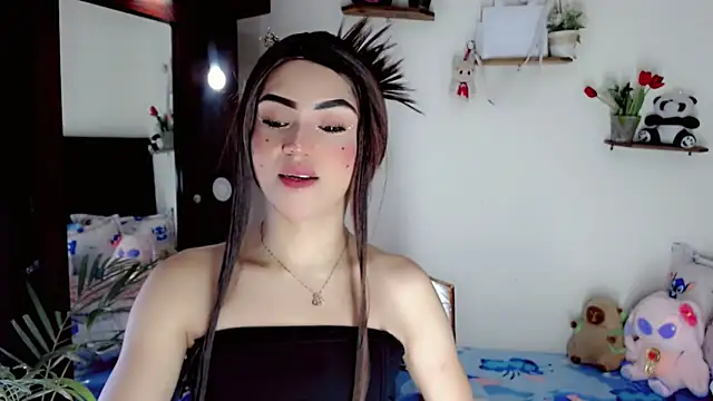 NathalialLooes online show from June 29, 7:14 am