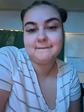 AlyaX X online show from March 15, 1:17 pm