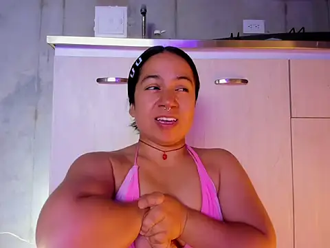 chiarafustox online show from June 9, 1:01 pm
