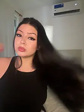 lolaaculaa online show from February 26, 9:47 pm