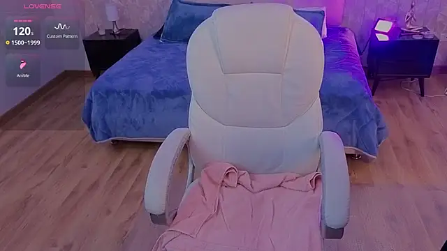 mia bloom2 online show from June 17, 5:43 am