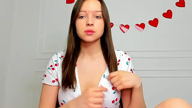 lunahush online show from March 7, 9:23 pm