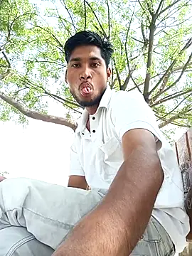 Snapshot of Krishna-10 chatting on May 24, 9:03 am Krishna-10 online show from May 24, 9:03 am