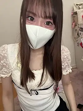 Snapshot of momo_mm chatting on June 15, 2:03 am momo mm online show from June 15, 2:03 am