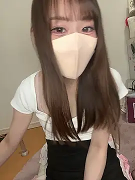 Snapshot of momo_mm chatting on June 26, 9:03 am momo mm online show from June 26, 9:03 am