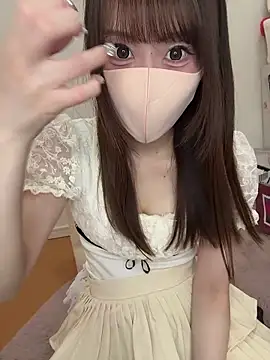 Snapshot of momo_mm chatting on June 30, 4:02 am momo mm online show from June 30, 4:02 am