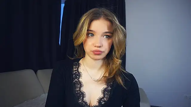 EarthaStinett online show from February 15, 12:25 pm