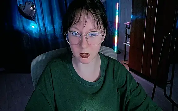 marty bree online show from April 29, 5:30 pm