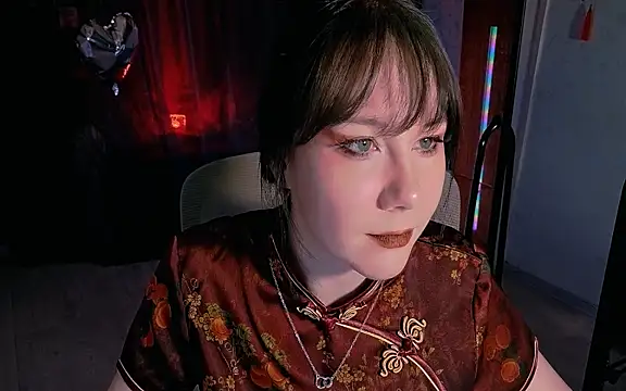 marty bree online show from April 30, 5:30 pm